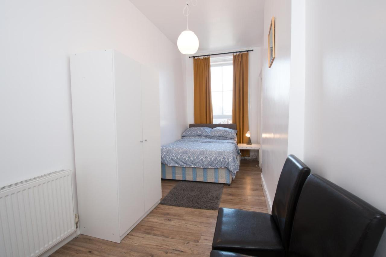 Holiday home 7 Bedroom Townhouse *